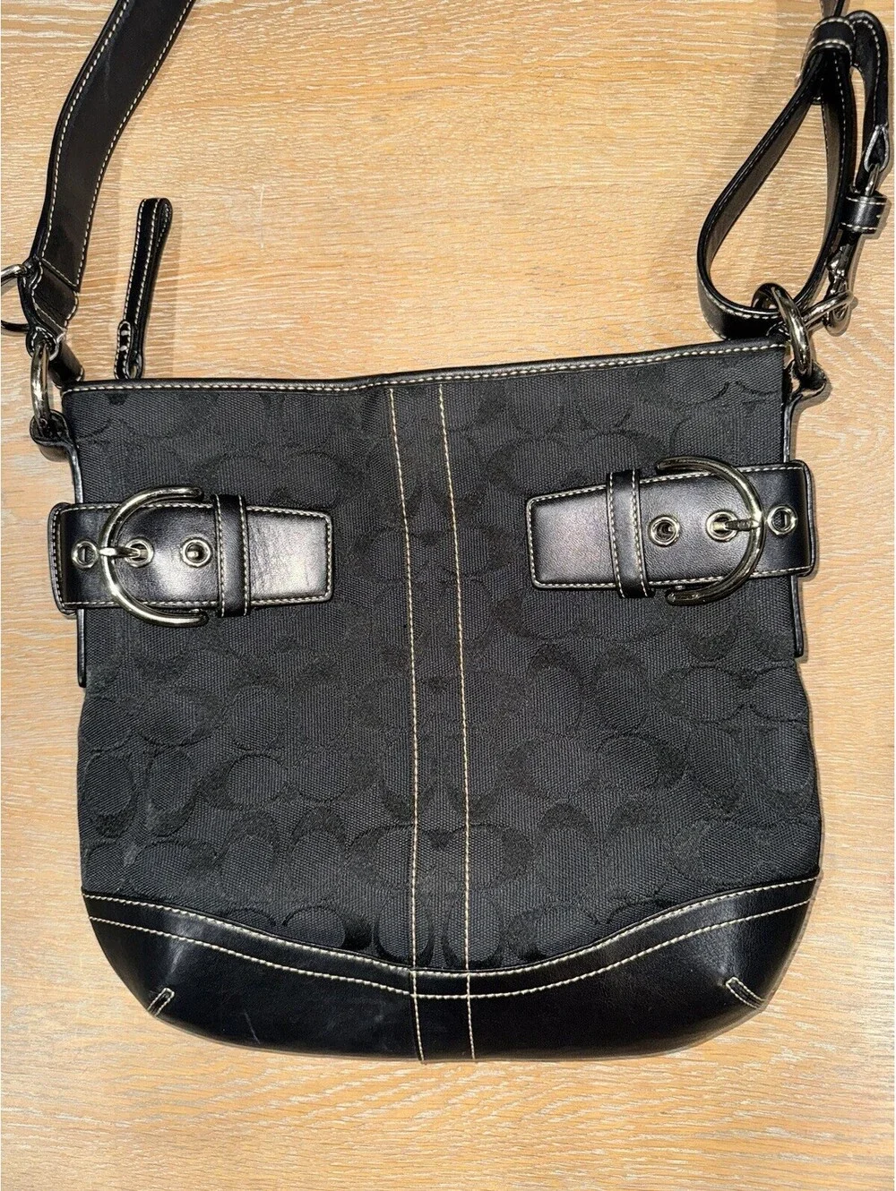 Vintage Coach Soho Signature Canvas Buckle Duffle Bag 3574 Black Jacquard